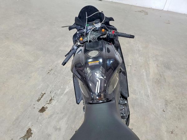 2025 YAMAHA YZFR7