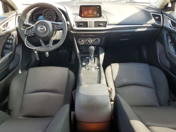 2018 MAZDA 3 Sport