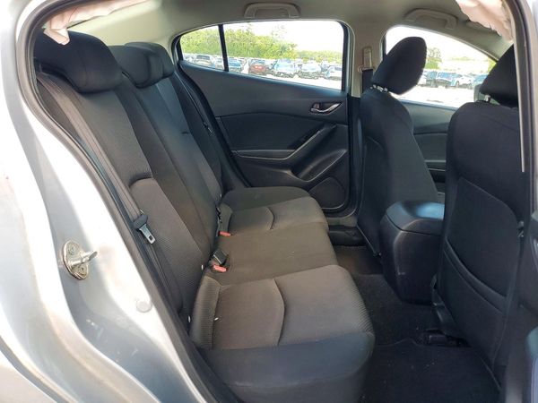 2018 MAZDA 3 Sport