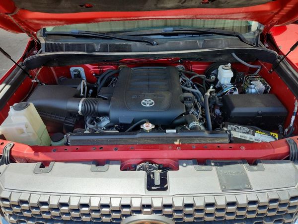 2019 TOYOTA TUNDRA SR5 Grade