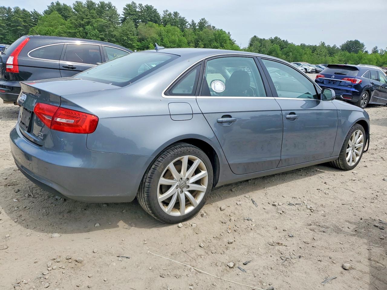 2013 AUDI A4 quattro Premium Plus