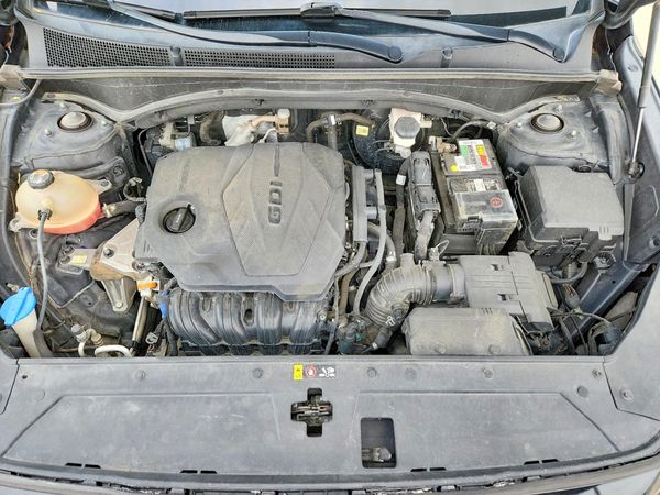 2021 HYUNDAI SANTA FE SE