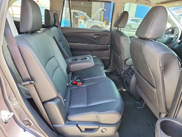 2022 HONDA PILOT SE