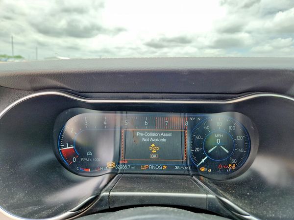 2022 FORD MUSTANG I4 Coupe