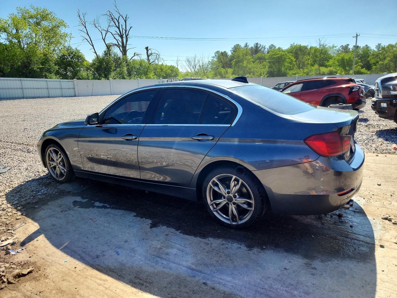 2015 BMW 328