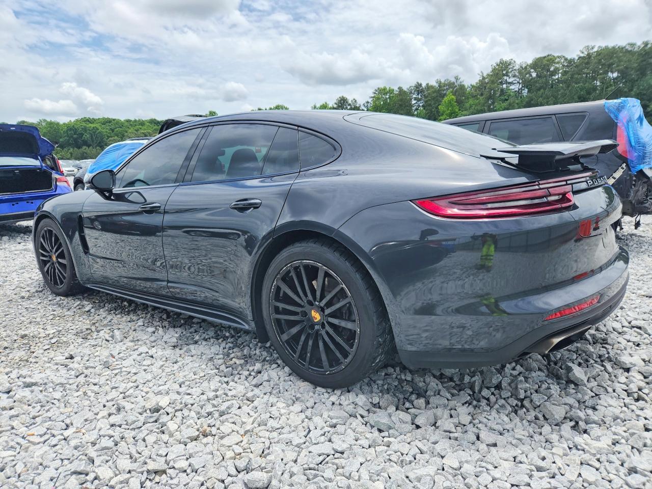 2018 PORSCHE PANAMERA Base / 4