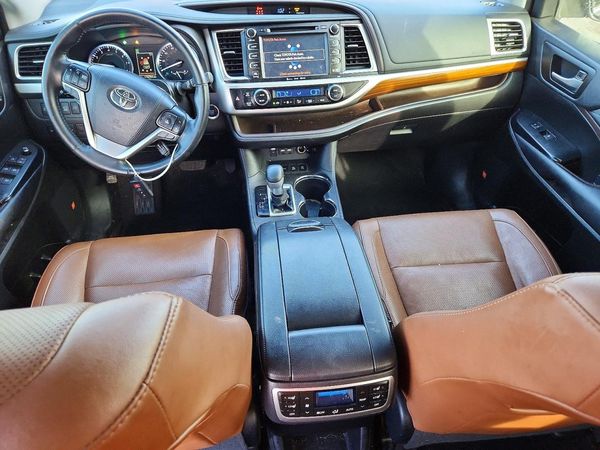 2019 TOYOTA HIGHLANDER Ltd/Ltd Platinum