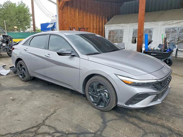 2026 HYUNDAI ELANTRA HYBRID