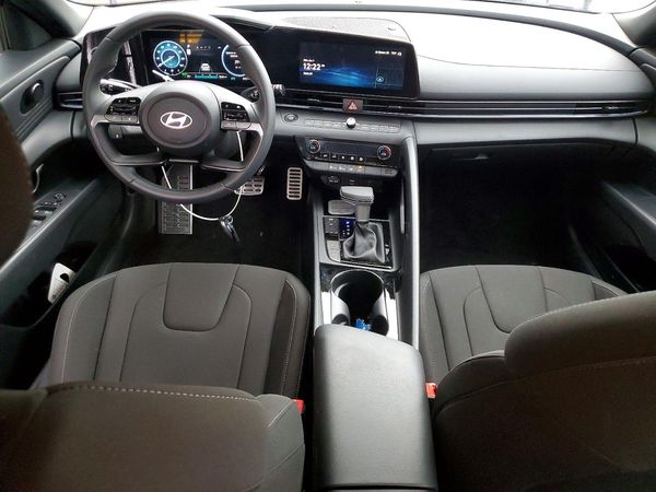 2026 HYUNDAI ELANTRA HYBRID