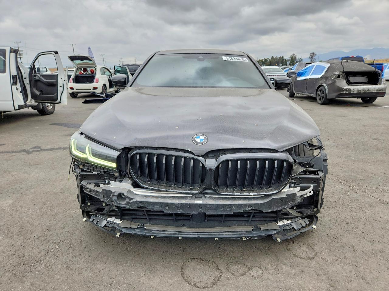 2023 BMW 530