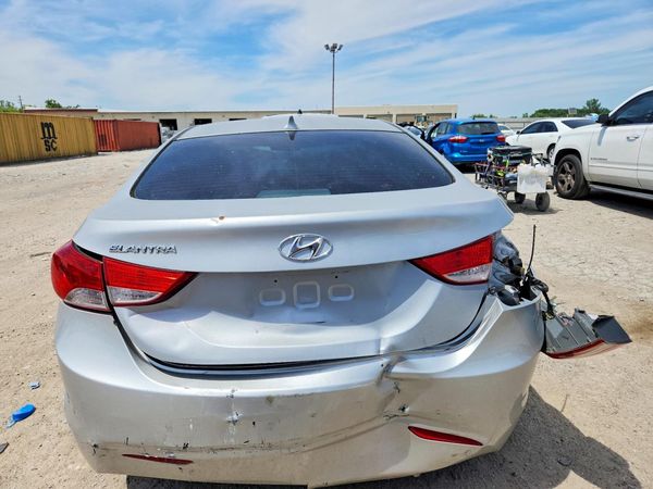 2012 HYUNDAI ELANTRA GLS(Middle grade) — DIRR