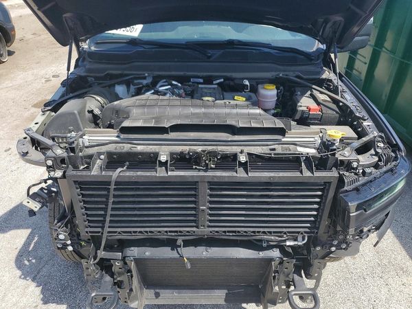 2026 RAM 3500 TRADESMAN CREW CAB 4X4