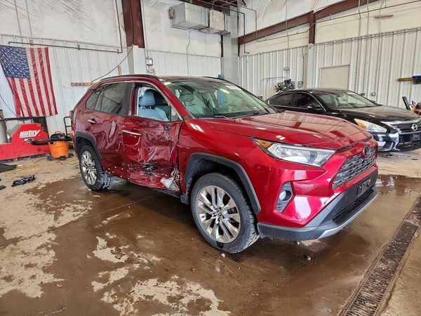 2021 TOYOTA RAV4 Limited