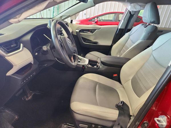 2021 TOYOTA RAV4 Limited