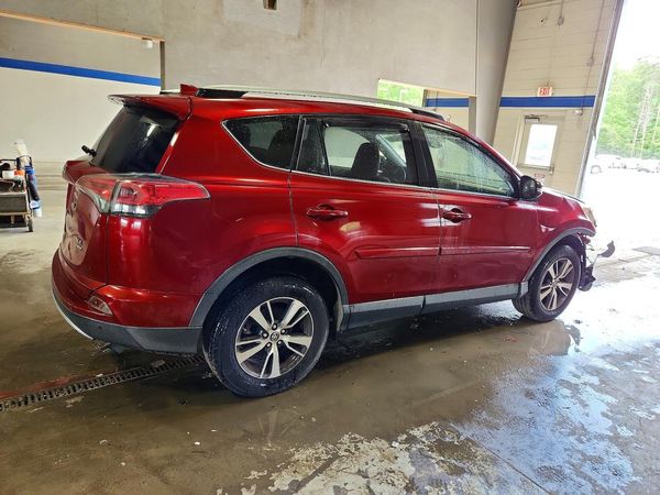 2018 TOYOTA RAV4 Adventure/XLE