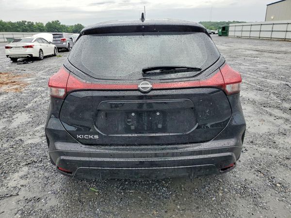 2024 NISSAN KICKS S