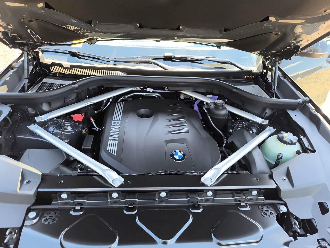 2026 BMW X5 xDrive40