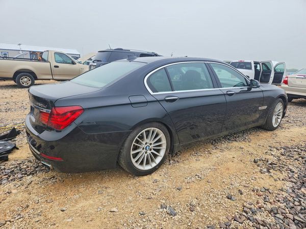 2013 BMW 750