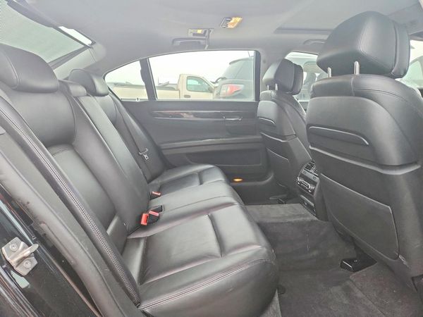 2013 BMW 750