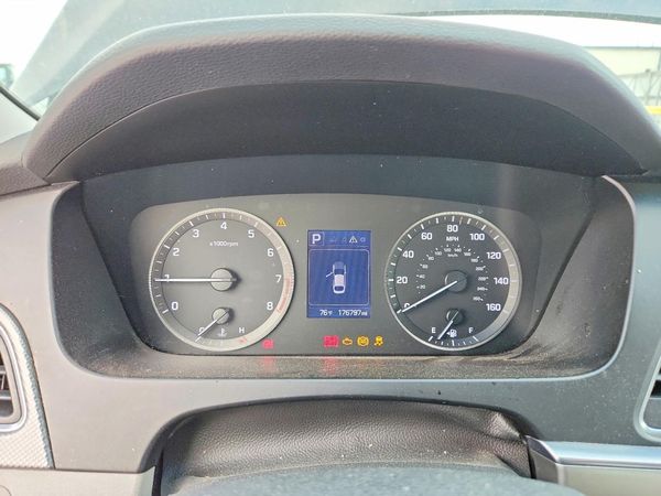 2016 HYUNDAI SONATA