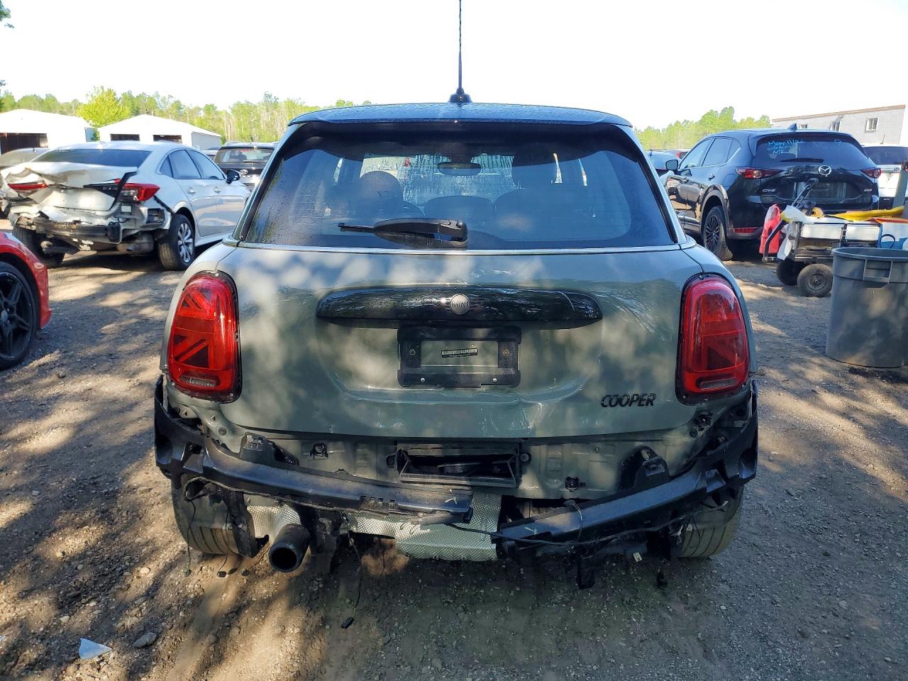 2022 MINI COOPER