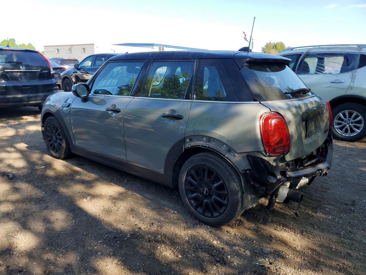 2022 MINI COOPER