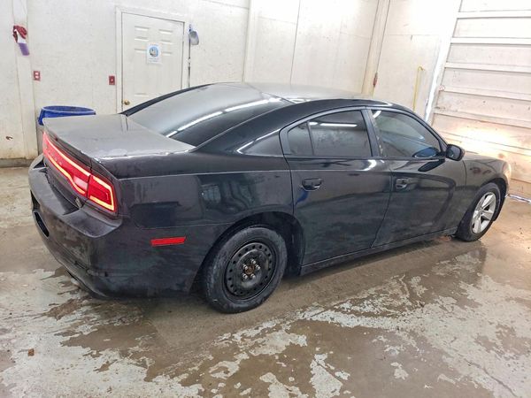 2013 DODGE CHARGER SE
