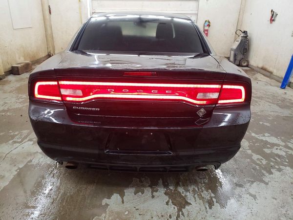 2013 DODGE CHARGER SE