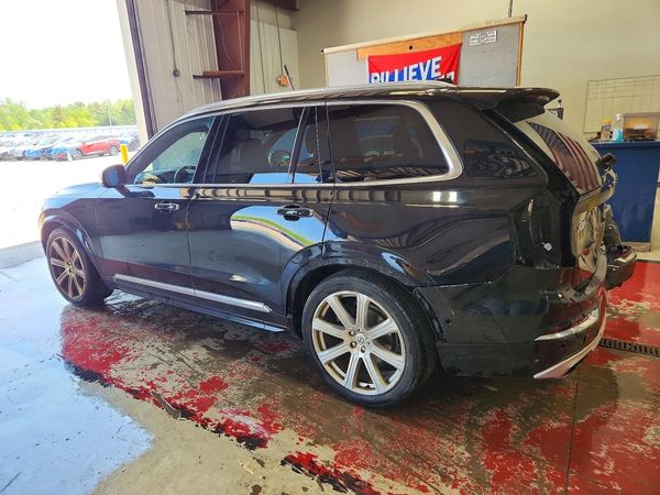 2018 VOLVO XC90 Inscription
