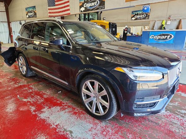2018 VOLVO XC90 Inscription