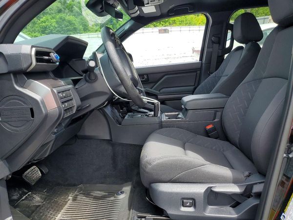2025 TOYOTA TACOMA