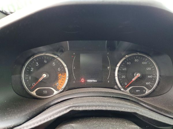 2018 JEEP RENEGADE LATITUDE 4X4