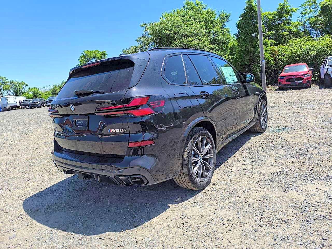 2026 BMW X5 M60i