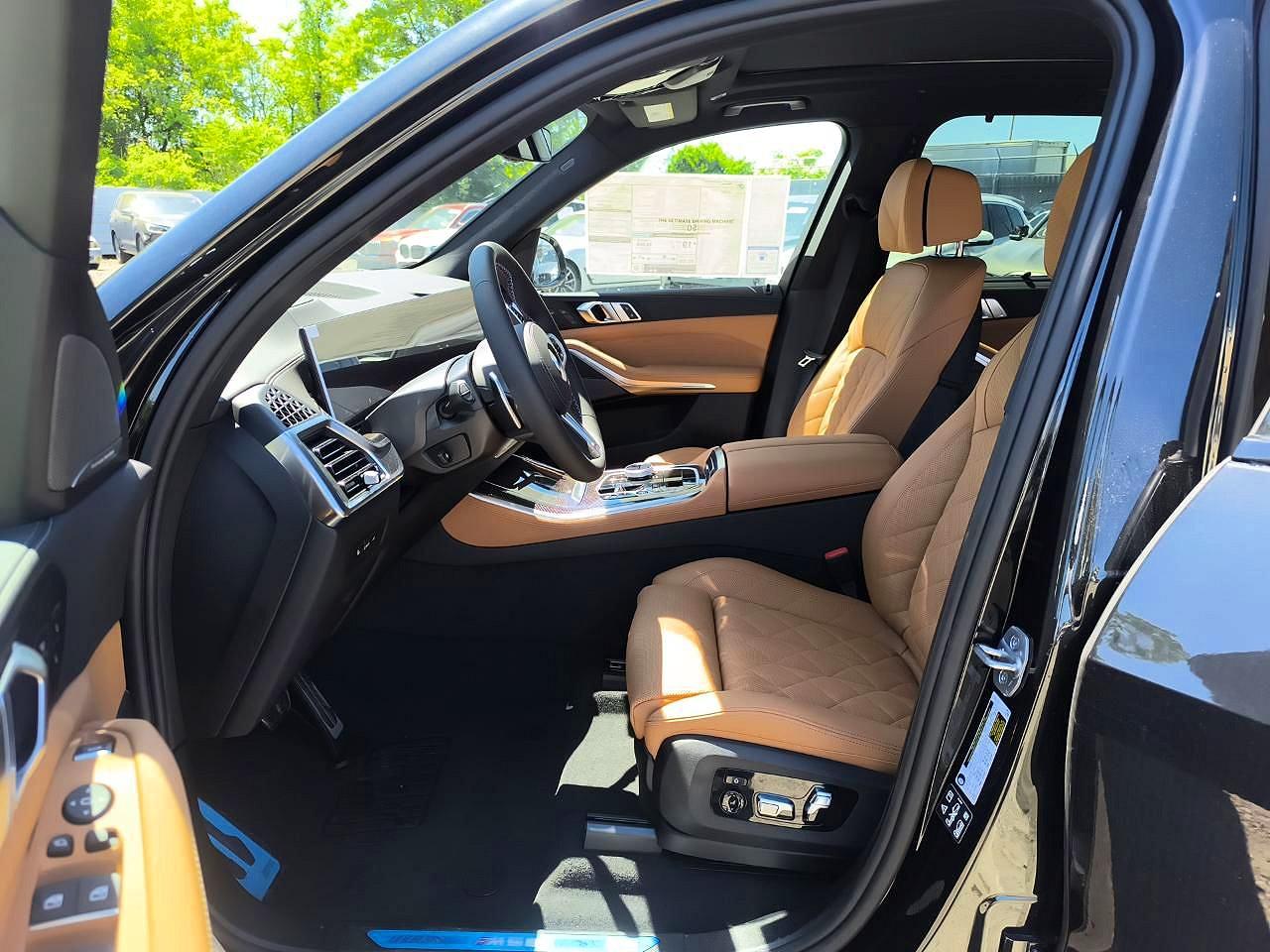2026 BMW X5 M60i