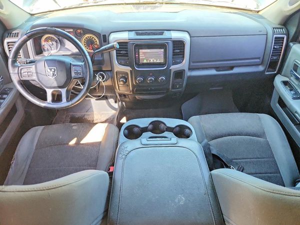 2013 RAM 1500 SLT