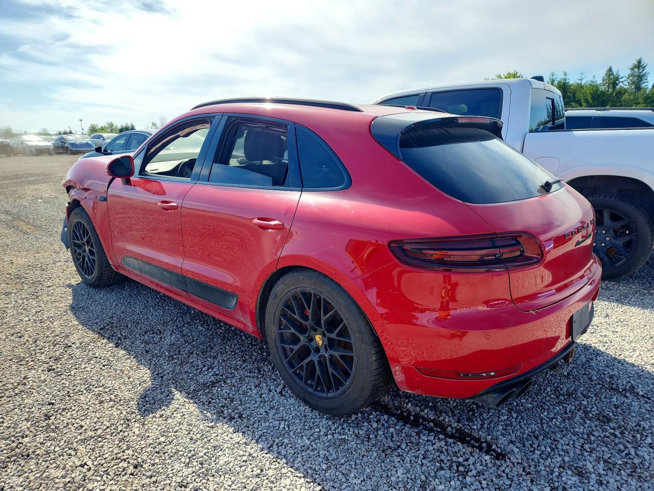 2017 PORSCHE MACAN