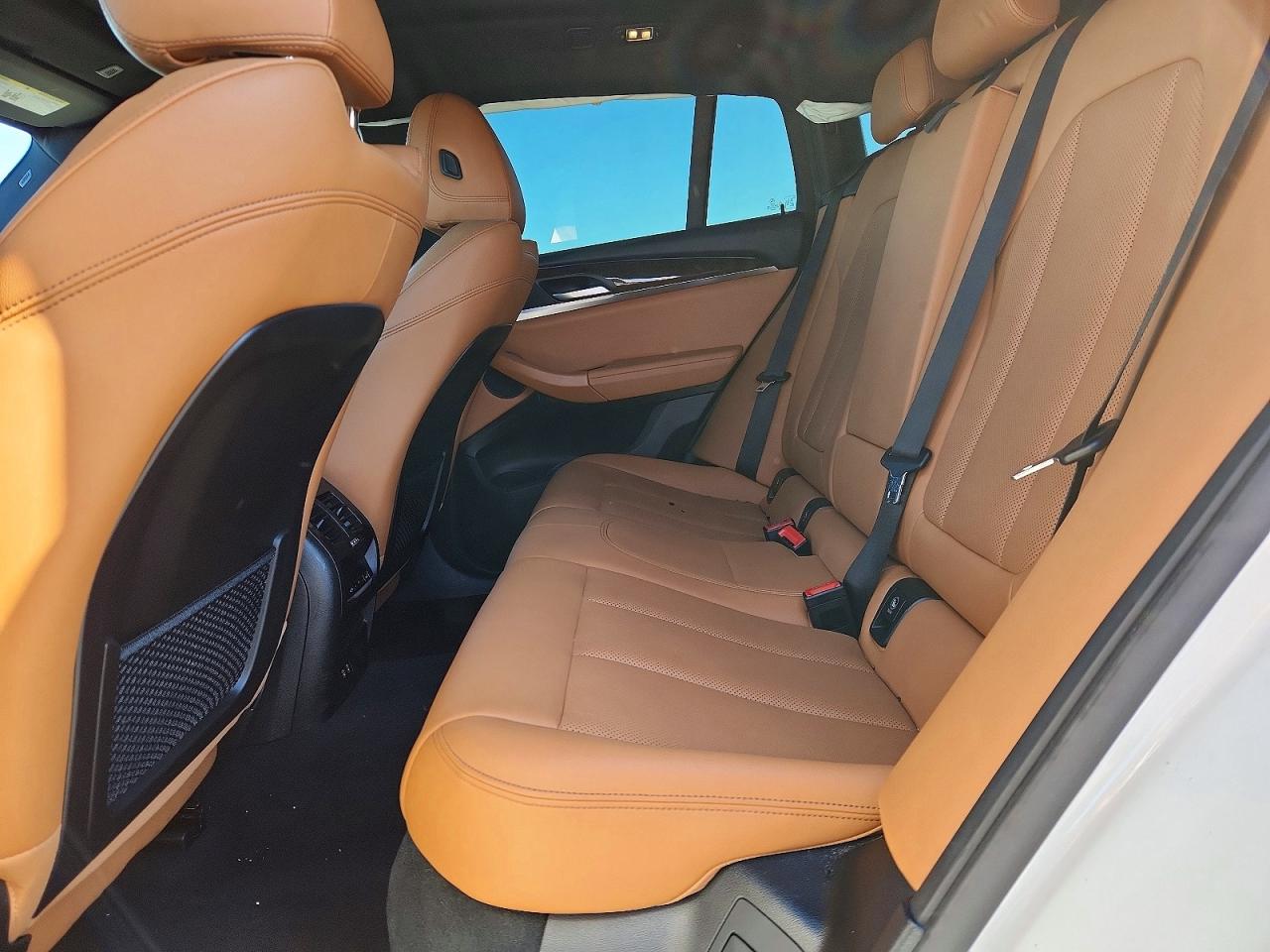 2024 BMW X4 xDrive30i
