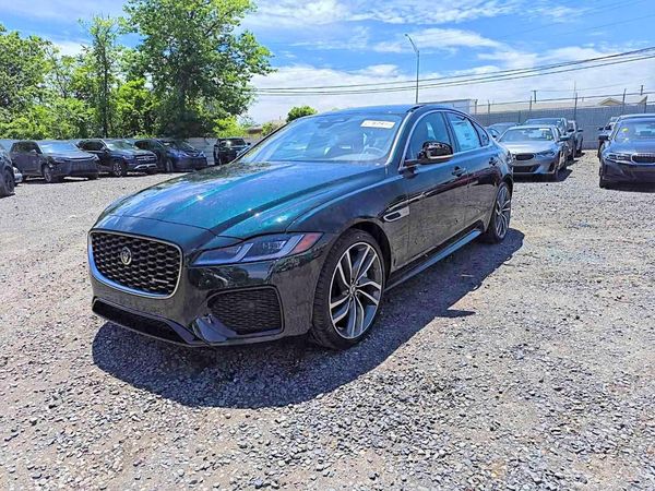 2024 JAGUAR XF P300 R-Dynamic SE