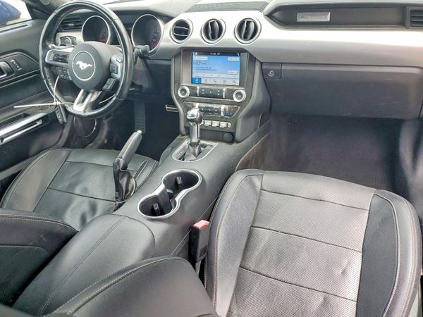 2019 FORD MUSTANG I4 Convertible