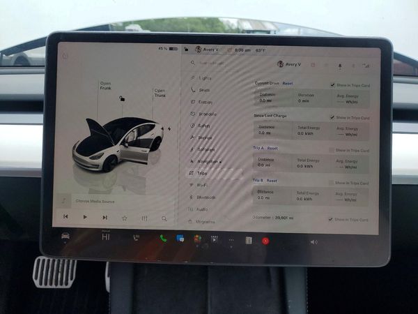 2023 TESLA MODEL 3
