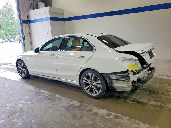 2019 MERCEDES-BENZ C C300