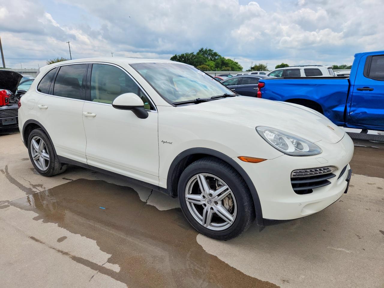 2012 PORSCHE CAYENNE S Hybrid