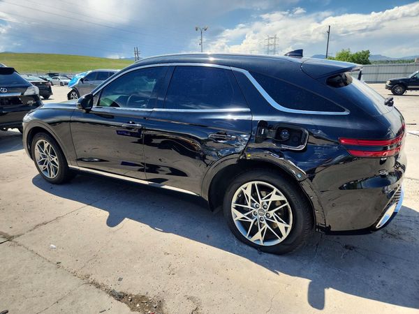 2022 GENESIS GV70