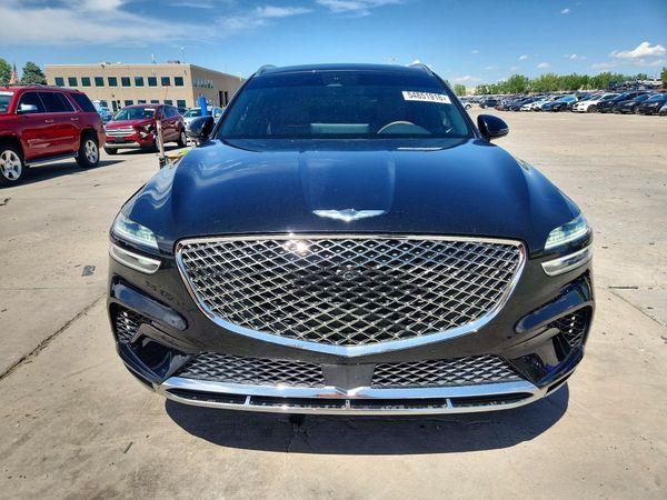 2022 GENESIS GV70