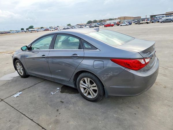 2013 HYUNDAI SONATA