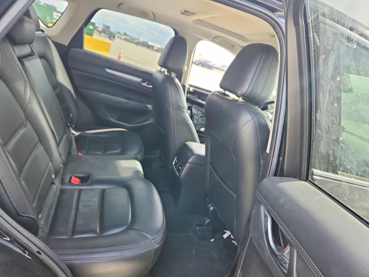 2023 MAZDA CX-5 Preferred Package