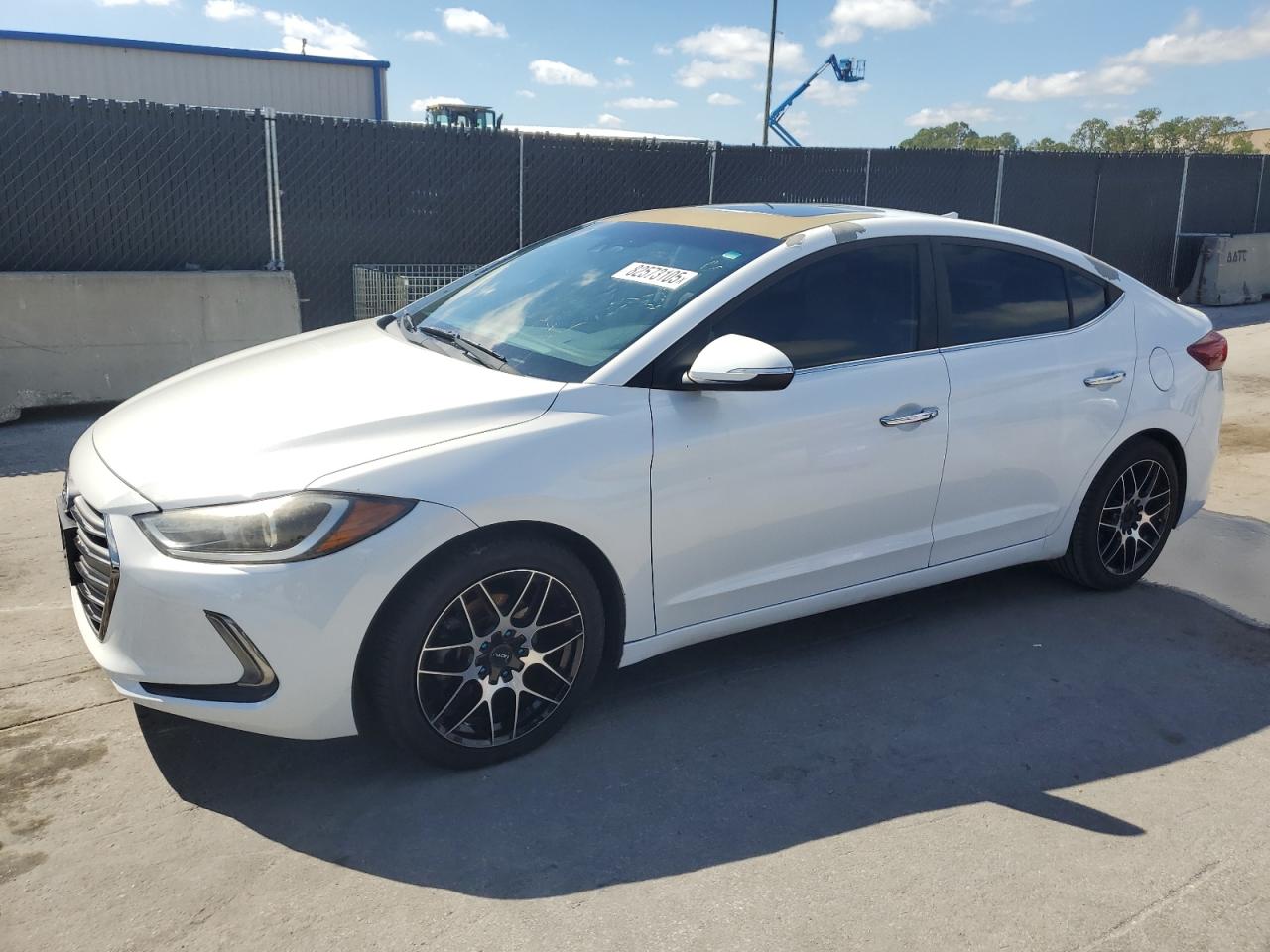 2017 HYUNDAI ELANTRA