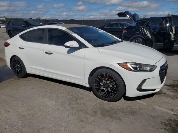 2017 HYUNDAI ELANTRA
