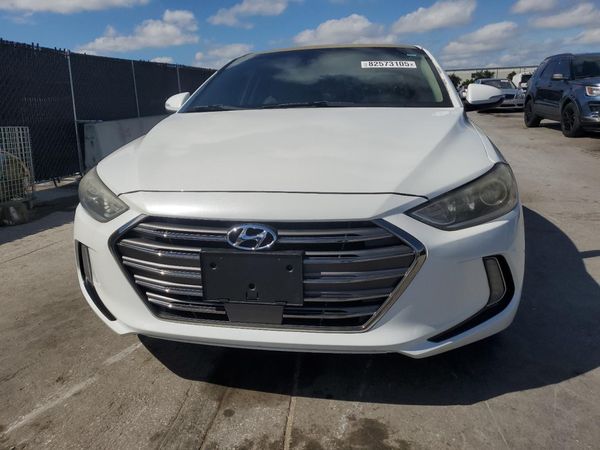 2017 HYUNDAI ELANTRA
