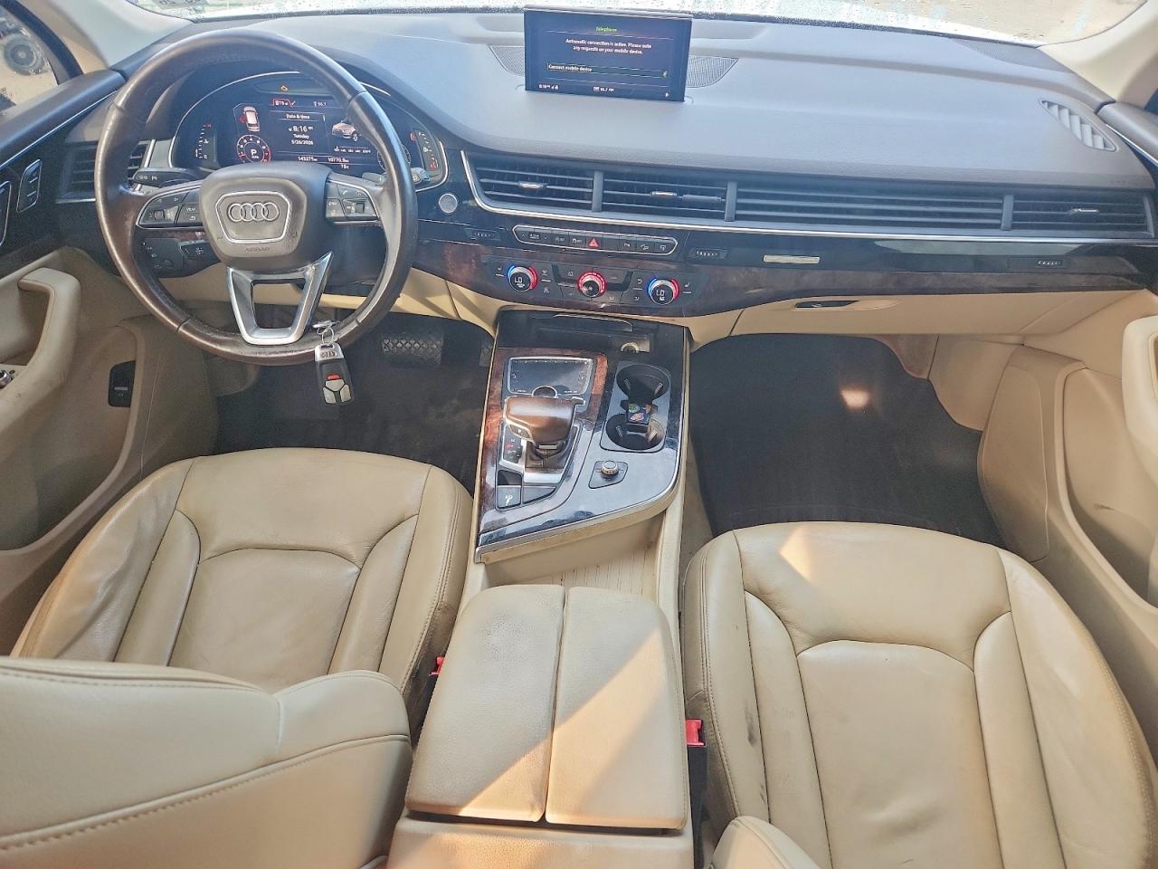 2017 AUDI Q7 quattro Premium Plus